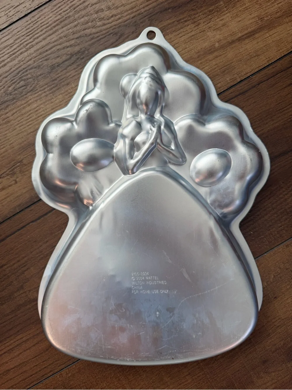 Wilton Barbie Cake Pan Mold 2105-8934 2004